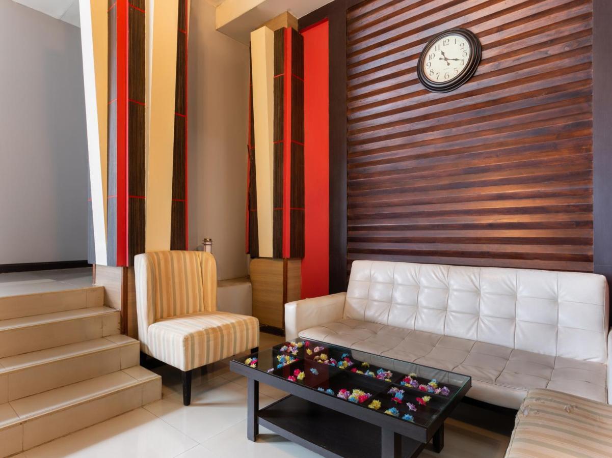 צ'יאנג ריי Oyo 1127 Baan Siam Hotel מראה חיצוני תמונה